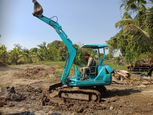 ขายPC20-7พร้อมทำงานมีวีดีโอให้ดูราคา185,000ยุ่ฉะเชิงเทรา สนใจ 0876029295