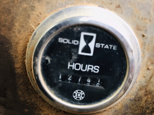 ขาย 650,000 รถเกรด CHAMPION 720 A เล่มทะเบียน ภาษีเต็ม เครื่องดี เกียร์แรง เอวแน่น ยางพอใช้ รถพร้อมใช้งาน เอกสารพร้อมโอน รถอยู่ ตาก 090-772-3710 090-772-3708