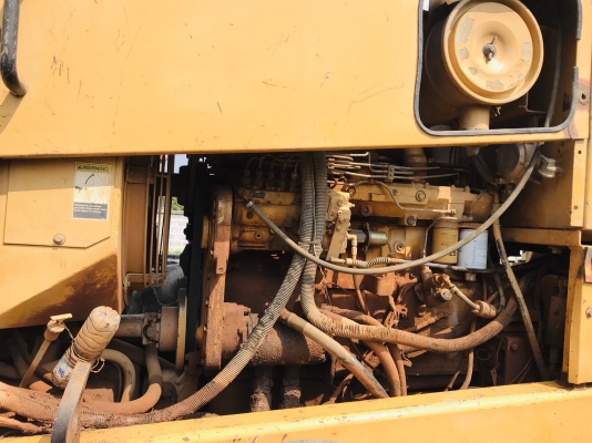 ขายแพ็คคู่ 1,250,000 รวม 2 คัน 1.รถบด INGERSOLL RAND SD100D เล่มทะเบียน ภาษีเต็ม เครื่องดี เกียร์แรง ระบบสั่นแรง เอวแน่น ยางพอใช้ รถพร้อมใช้งาน เอกสารพร้อมโอน 2. รถเกรด CHAMPION 720 A เล่มทะเบียน ภาษีเต็ม เครื่องดี เกียร์แรง เอวแน่น ยางพอใช้ รถพร้อมใช้งาน