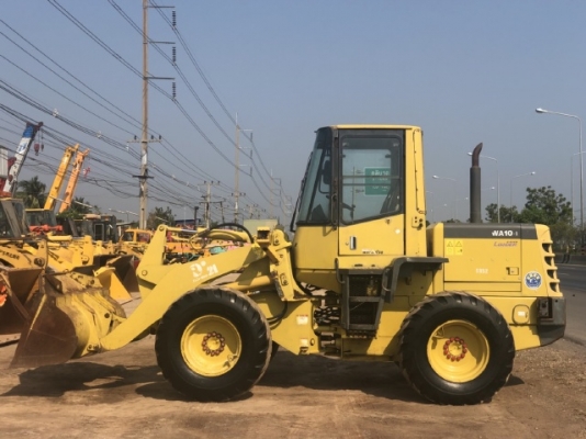 ขายรถตักล้อยาง KOMATSU WA100-3 นำเข้าเองจากญี่ปุ่น สภาพสวยพร้อมใช้ มีVDOการทำงานครับ