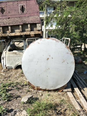 ถังน้ำมันพร้อมหัวจ่าย 6000ลิตรพร้อมหัวจ่าย สามารถ ทำให้เป้น รุ่นดิจิตอล ตั้งเวลาเปิดปิดกำหนอดราคา ขายตัดอัตโนมัติด้วยคอม