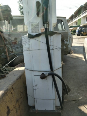 ถังน้ำมัน6000ลิตรพร้อมหัวจ่ายใช้งานปกติรับปะกันพร้มส่งสามารถทำเป็นฟัวจ่ายรุ่นไหม่ได้ ดิจิตอล ตั้งเวลา ขายต่อลิตร ด้วยคอม สอบถามรายละเอียดโทรมาครับ พร้อมส่ง