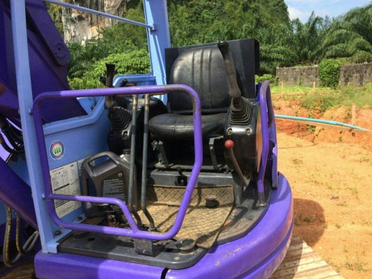 ขายรถแบคโฮ KOMATSU PC45 หัวคีปพร้อมบุ้งกี๋ ราคา 280000
