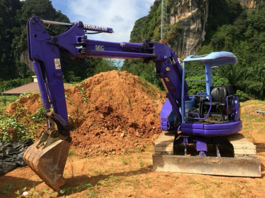 ขายรถแบคโฮ KOMATSU PC45 หัวคีปพร้อมบุ้งกี๋ ราคา 280000