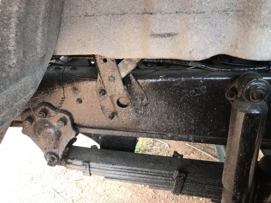 ขาย10ล้อท้ายลาด220แรง FM227...