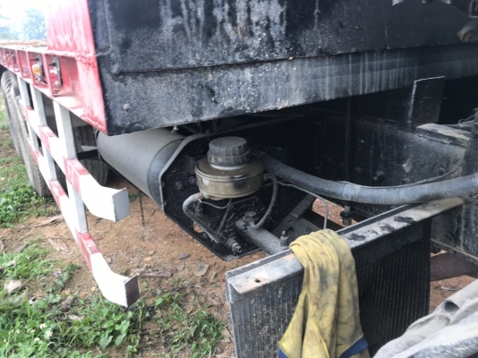 ขาย10ล้อท้ายลาด220แรง FM227...