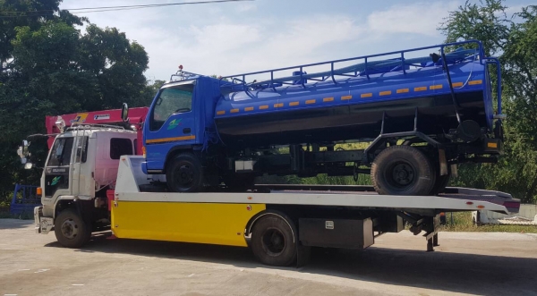 ขายรถสไลค์ ISUZU 175 แรง เครน 3 รถสวยๆตามภาพ พร้อมใช้งาน ราคา 665,000 บาท ขายรถสไลค์ ISUZU 175 แรง เครน 3 รถสวยๆตามภาพ พร้อมใช้งาน ราคา 665,000 บาท