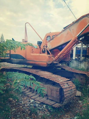 ขายรถแบคโฮ DOOSAN 220LC-6 เอกสารอินวอย ราคา 290000