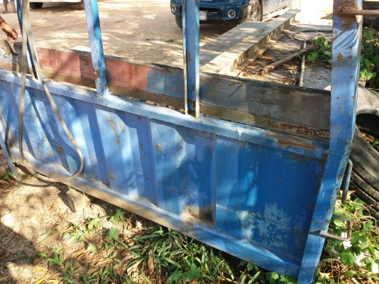 ขายกระบะพื้นเรียบ ยกลงจากNPR อีสุสุ  115  แรงม้า  ยกวางได้เลย