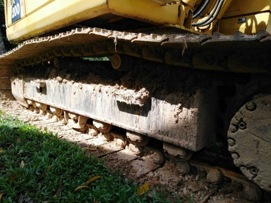 ขายรถแบคโฮ KOMATSU PC200-7 เอกสารเล่ม ราคา 1300000 ขายรถแบคโฮ KOMATSU PC200-7 เอกสารเล่ม ราคา 1300000