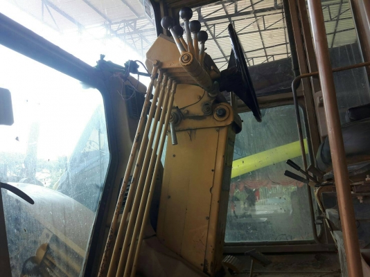 ขายรถเกรด CAT 140G S/N 72V16923 Z ราคา 1900000