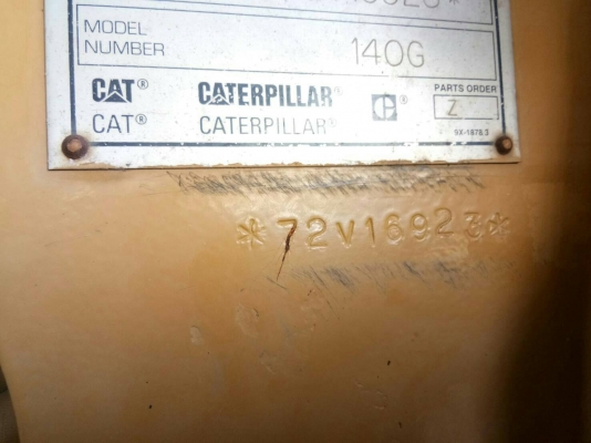 ขายรถเกรด CAT 140G S/N 72V16923 Z ราคา 1900000