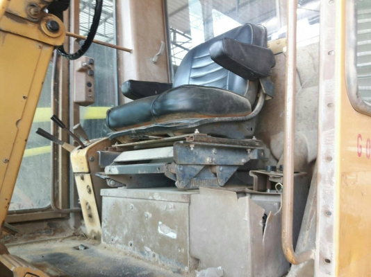 ขายรถเกรด CAT 140G S/N 72V16923 Z ราคา 1900000