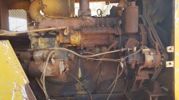 ขาย รถเกรด CAT 12F เครื่อง 68J เกียร์ตัด แปลงระบบไฮดรอริคทั้งคัน รถใช้งานได้ปกติ ยางไม่ค่อยสวย เอกสารใบซื้อขาย ราคาต่อรองได้ครับ