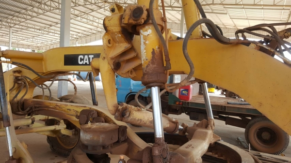 ขาย รถเกรด CAT 12F เครื่อง 68J เกียร์ตัด แปลงระบบไฮดรอริคทั้งคัน รถใช้งานได้ปกติ ยางไม่ค่อยสวย เอกสารใบซื้อขาย ราคาต่อรองได้ครับ