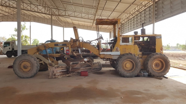 ขาย รถเกรด CAT 12F เครื่อง 68J เกียร์ตัด แปลงระบบไฮดรอริคทั้งคัน รถใช้งานได้ปกติ ยางไม่ค่อยสวย เอกสารใบซื้อขาย ราคาต่อรองได้ครับ