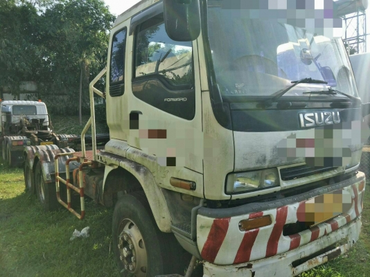 ขายหัวลาก 2 หัวรถบรรทุก 10 ล้อหัวลาก 1.ISUZU หัวFORWARD 320 แรงม้าเกียร์อิตัล คัสซีจัมโบ้ ราคา 550000 2.หัวFORWARD เครื่อง 240 คัสซีประกอบ ราคา 450000 ขายเหมา 2 หัว ราคา 800000