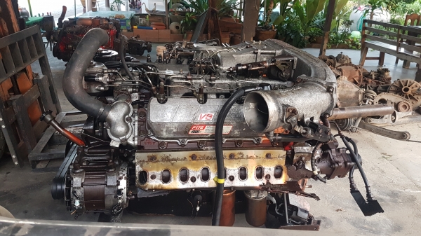 ขายเครื่องยนต์hino 8สูบ f17e