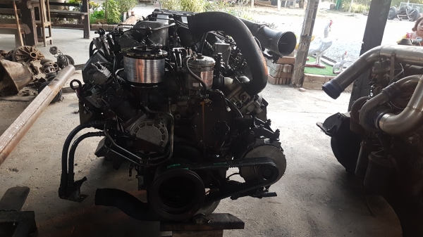 ขายเครื่องยนต์hino 8สูบ f17e
