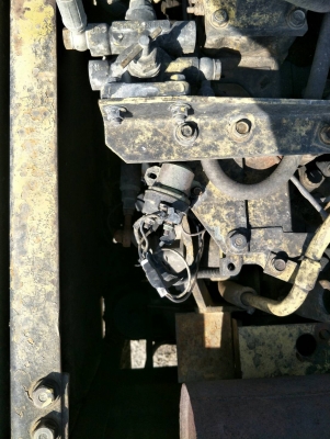 มี VDO ให้ชม. KOMATSU PC200-6 เอกสารอินวอย ระบบไฟเต็ม เอวแน่น เครื่องปั๊ม ตัวเดินดี ราคา 420000