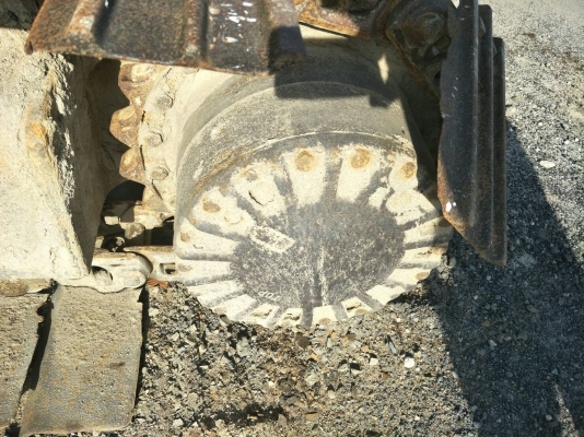 มี VDO ให้ชม. KOMATSU PC200-6 เอกสารอินวอย ระบบไฟเต็ม เอวแน่น เครื่องปั๊ม ตัวเดินดี ราคา 420000