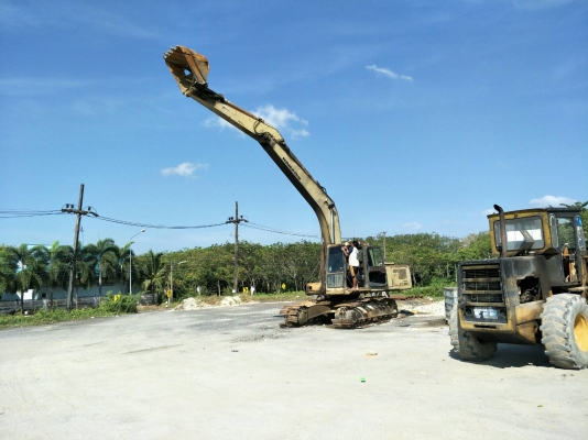 มี VDO ให้ชม. KOMATSU PC200-6 เอกสารอินวอย ระบบไฟเต็ม เอวแน่น เครื่องปั๊ม ตัวเดินดี ราคา 420000