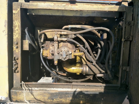 ขายรถแบคโฮ KOMATSU PC200-6 เอกสารอินวอย ระบบไฟเต็ม สภาพภายนอกไม่สวยแต่ระบบดี ราคา 420000