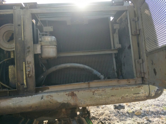 ขายรถแบคโฮ KOMATSU PC200-6 เอกสารอินวอย ระบบไฟเต็ม สภาพภายนอกไม่สวยแต่ระบบดี ราคา 420000