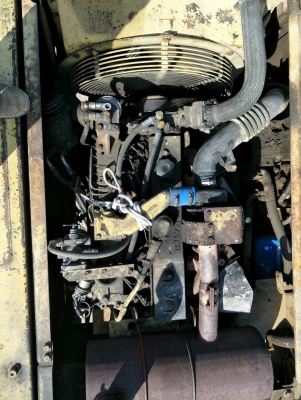 ขายรถแบคโฮ KOMATSU PC200-6 เอกสารอินวอย ระบบไฟเต็ม สภาพภายนอกไม่สวยแต่ระบบดี ราคา 420000