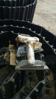 ขายด่วน โซ่ Cat320 แกะกล่อง จากญี่ปุ่น ไม่เคยใช้เลย เพียง 270000 บาท