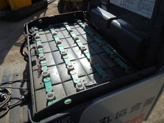 รถยกไฟฟ้า TCM น้ำหนักยก 1.5 ตัน เสาสูง 3 เมตร งาสไลด์สองข้าง รถนอกนำเข้า