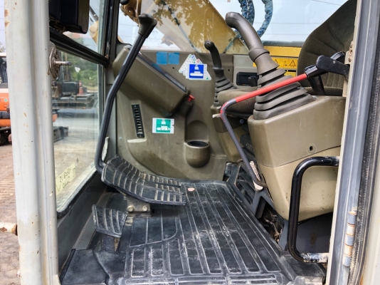 ขาย รถแม็คโคร KATO HD308US พร้อมใช้งาน นำเข้าเองจากประเทศญี่ปุ่น ติดต่อ 063-9316985 ID LINE : 0639316985 ครับ