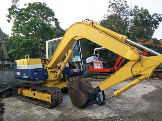 ขายจ้า .KOMATSU PC60-6 เก่านอกแท้  เดิมๆๆ 5,xxx ชั่วโมง  เครื่องปั๊มแห้ง สภาพสวยมากๆๆ  โทร 089-3818694 จ๊อย