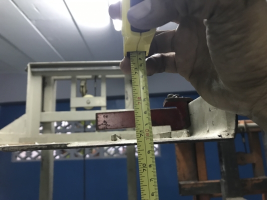 ขายแฮนลิฟท์ Stacker ยกของ แบบสลิง มือหมุน Made in Japan มี 3แบบ 500Kg , 250Kg , 200Kg สภาพสวยเก่าญี่ปุ่น พร้อมใช้งาน ราคาแบ่งตัวละ 6,800 บาท ขายเหมา 18,000 บาทครับ