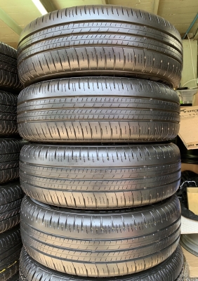 ล้อแม็กป้ายแดง Toyota Yaris Ativ ขอบ 15 พร้อมยางป้ายแดง Dunlop 185-60-15 ปลายปี 18 แม็กสวย ดอกยางมีตุ่ม