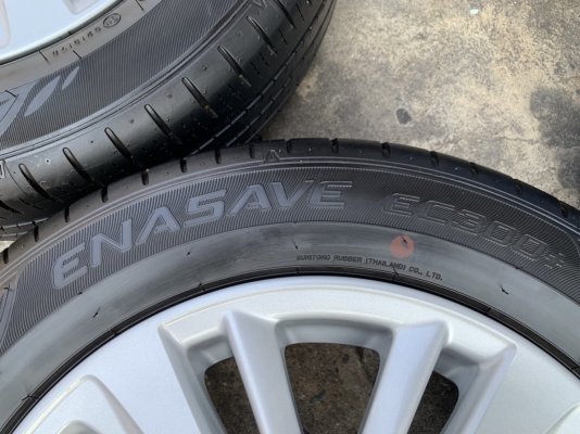 ล้อแม็กป้ายแดง Toyota Yaris Ativ ขอบ 15 พร้อมยางป้ายแดง Dunlop 185-60-15 ปลายปี 18 แม็กสวย ดอกยางมีตุ่ม