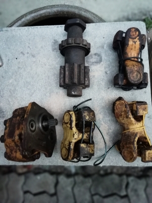 กากบาทโคมัสสุ