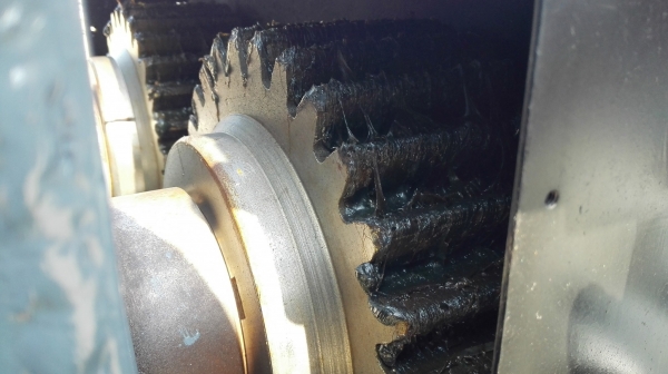 #เครื่องม้วนเหล็กแผ่นประกอบใหม่100\% ขนาด 5 ฟุต เพลาตัน ม้วนหนา 9 mm