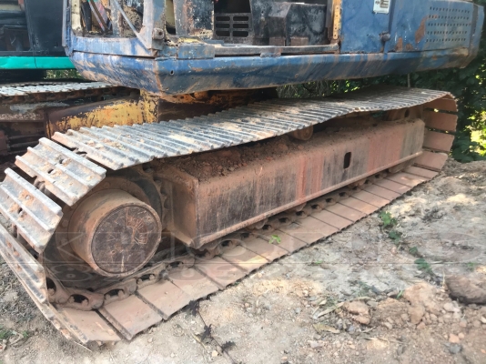 ขายด่วน แบคโฮ komasu 120รุ่น3 เครื่องเดิม เอว ปั้มยังทำงานได้ดี โซ่มีหย่อนนิดน่อย รถพร้อมใช้งาน ขาย280000 บาท