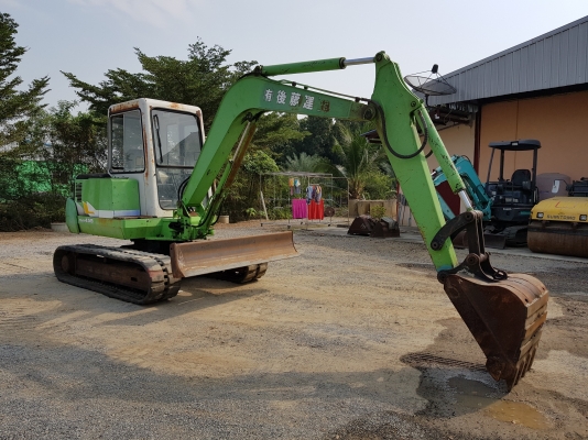 รถขุด มิสซูบิชิ MM45B เก่าญี่ปุ่น รถขุด มิสซูบิชิ MM45B เก่าญี่ปุ่น