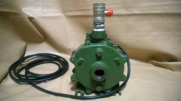 ขายปั๊มน้ำแบบ2ใบพัด SAER 1Hp. Made In Italy