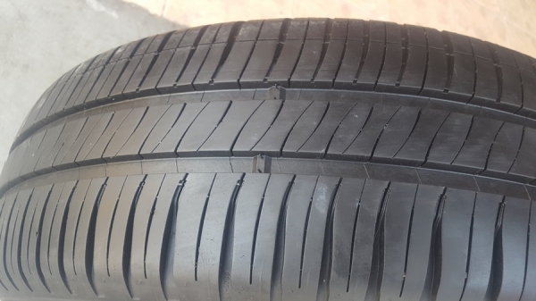 ขายล้อNissan Almera Sportech ยางปี16 4 ล้อ ขายล้อNissan Almera Sportech ยางปี16 4 ล้อ