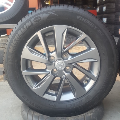 ขายล้อNissan Almera Sportech ยางปี16 4 ล้อ ขายล้อNissan Almera Sportech ยางปี16 4 ล้อ