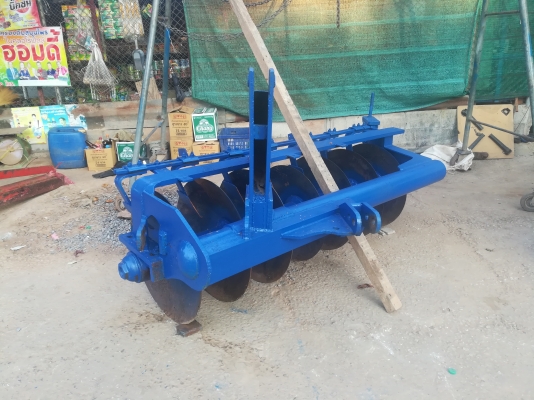 ขายผานเจ็ดรถไถฟอร์ดสภาพสวย