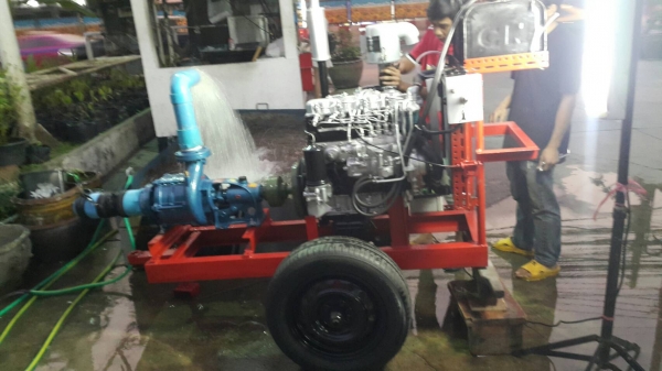 เครื่องสูบนํ้าประกอบใหม่พร้อมใช้งาน