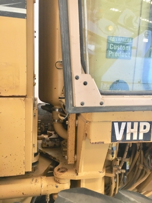Caterpillar 140H #2ZK06014 รถเกรดจากอเมริกา พร้อมสแคริฟายด์  โทร. 080-6565422 (หนิง)