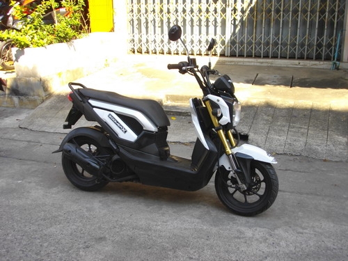 ขาย Honda Zoomer X ล้อแม็ก หัวฉีด สวยเฉียบ เครื่องสุดยอดเยี่ยม ราคา 24500 บาท ขาย Honda Zoomer X ล้อแม็ก หัวฉีด สวยเฉียบ เครื่องสุดยอดเยี่ยม ราคา 24500 บาท