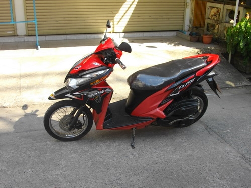 ขาย Honda Click 125i หัวฉีด สวยสด เครื่องเดิมๆขับดีมาก ราคา 22500 บาท ขาย Honda Click 125i หัวฉีด สวยสด เครื่องเดิมๆขับดีมาก ราคา 22500 บาท