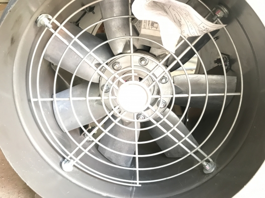 ขายโบลท่อ ดูด-เป่าอากาศ Wolter 1.5HP. 380V ของใหม่ไม่เคยใช้งาน สวยมาก หมุนนิ่ม ให้ลมแรง พร้อมใช้งาน