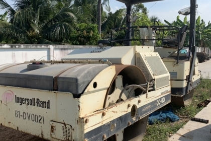 ขาย!! >>> รถบด10ตัน Ingersoll Rand รุ่น DD110 พร้อมใช้งาน <<< เบอร์ติดต่อ 098-7155789 086-4631102